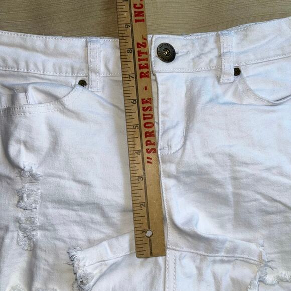 O’neill Raw Hem Distressed DENIM SHORTS white size 9 - Picture 9 of 10